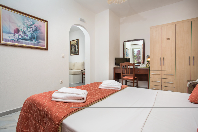 Hotel Asteras Paradise