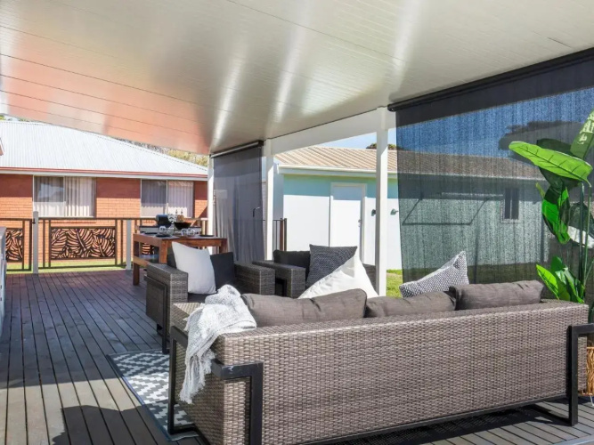 Periwinkle I Pet Friendly I 2 Mins Walk to Beach