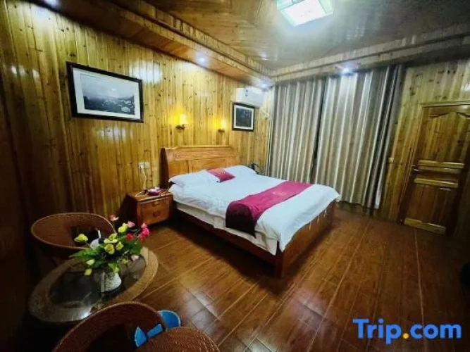 Standard Double room with river view