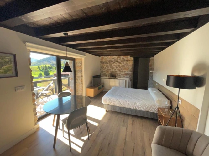 2 Bedrooms Double Apartment
