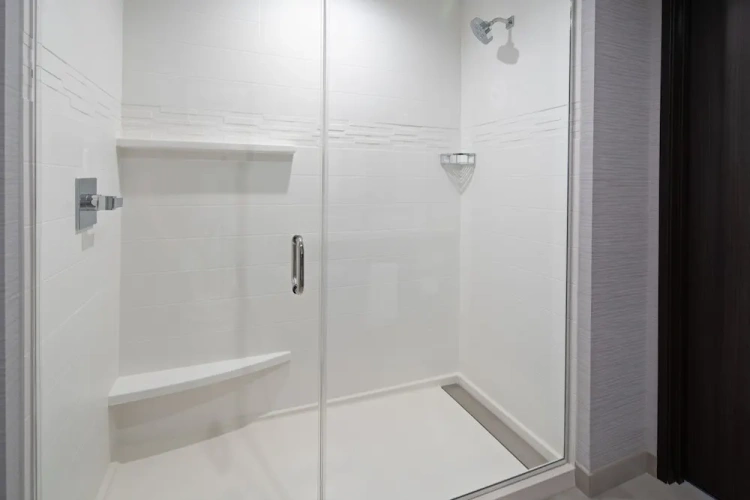1 Bedroom Suite
