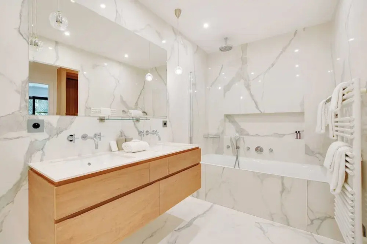 Passy / Eiffel Tower - Amazing 2BR With Garden