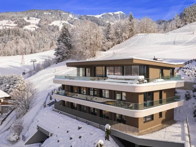 Studio With Balcony on the ski Slopes