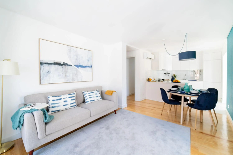 Blue by the River 2 - elegant two-bedroom in Santos