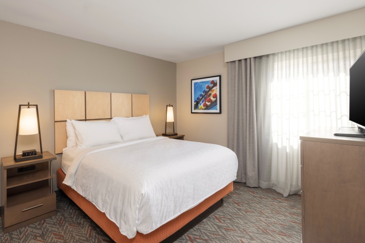 Candlewood Suites Anaheim - Resort Area photo 7