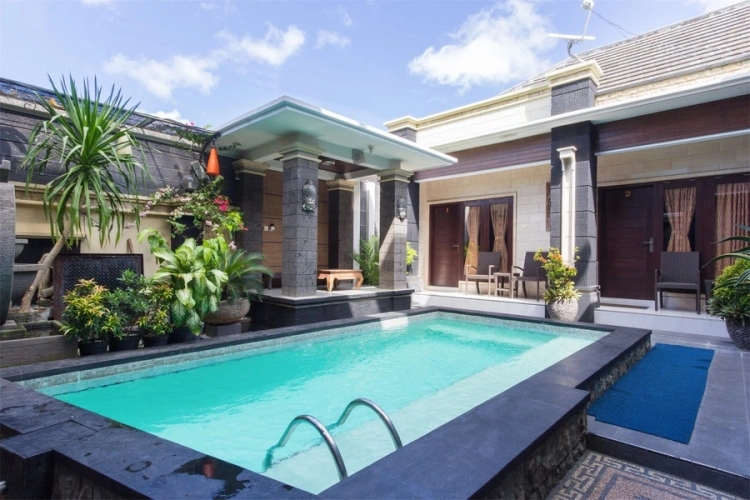 Standard Double room with pool view