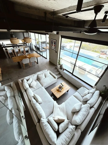 2 Bedrooms Villa