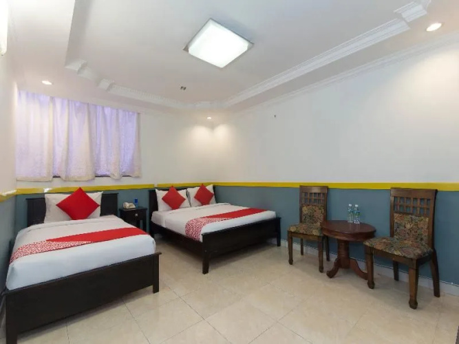 OYO 587 The Dream Hotel