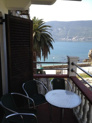 3 Bedrooms Apartment with balcony
