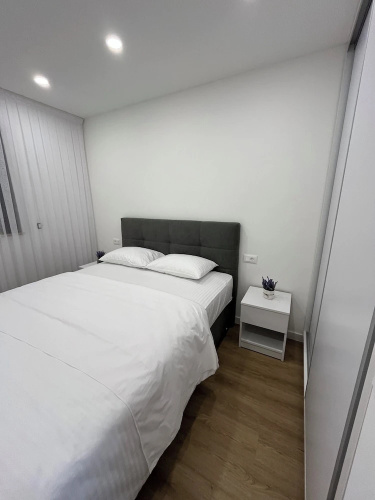 Apartment Ema