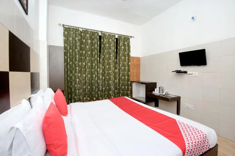 Deluxe Double room