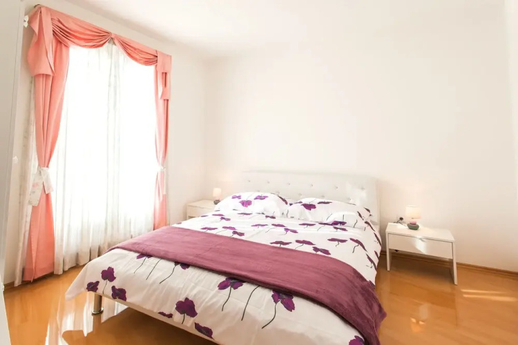 Three Wells Arsenal Apartman