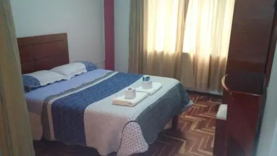 Oscar's Hostal