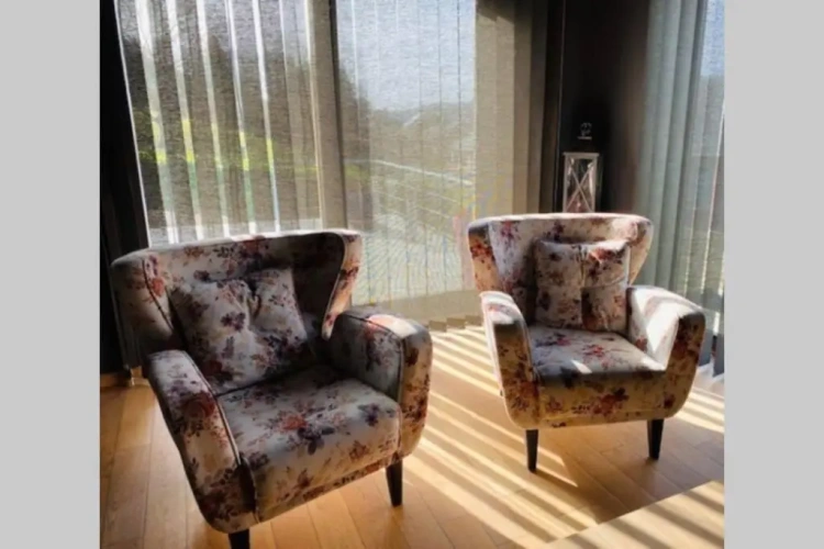 4 Bedrooms Double Cottage
