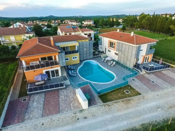Standard Apartment