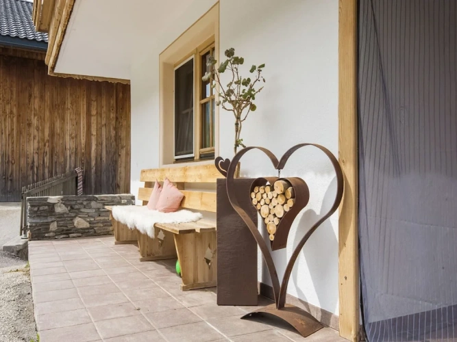 4 Bedrooms Deluxe Quadruple Apartment