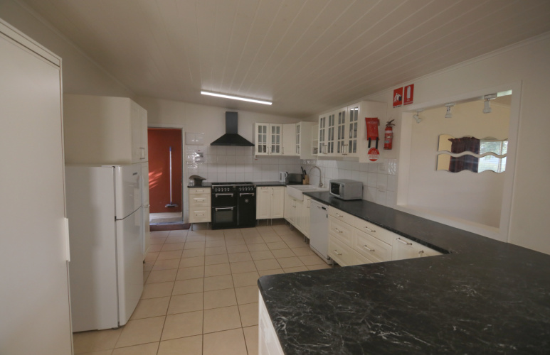 3 Bedrooms Deluxe Cottage