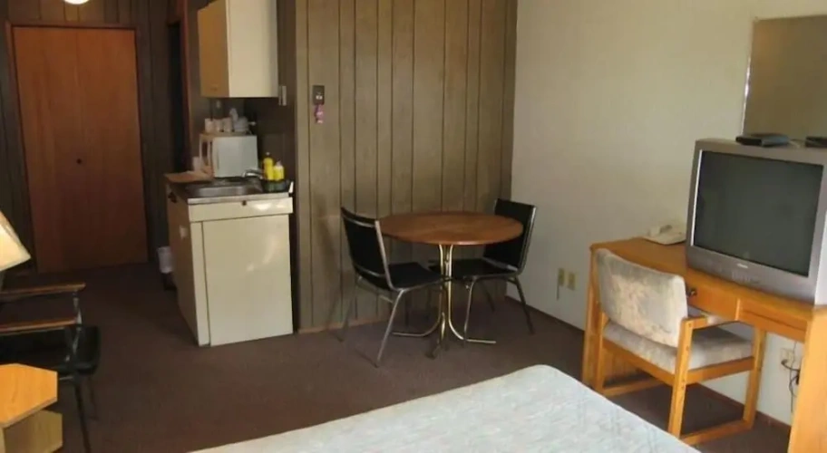 Deluxe Double Suite