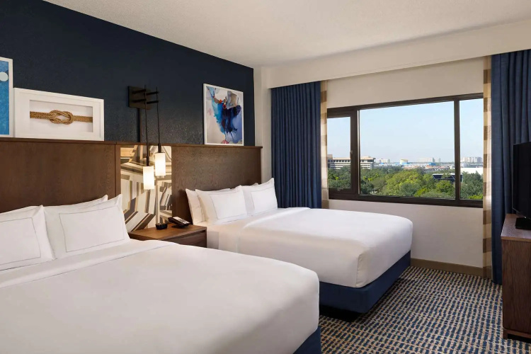 DoubleTree Suites by Hilton Orlando - Disney Springs Area photo 6