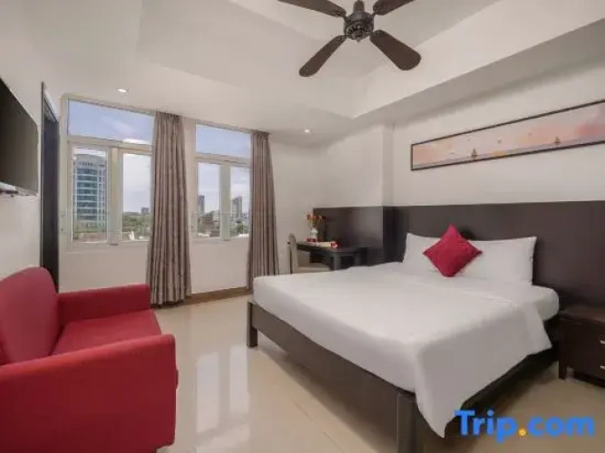 Standard Double room with city view
