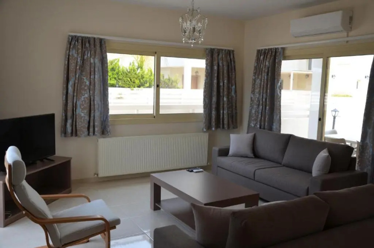 Anthorina Villa 7