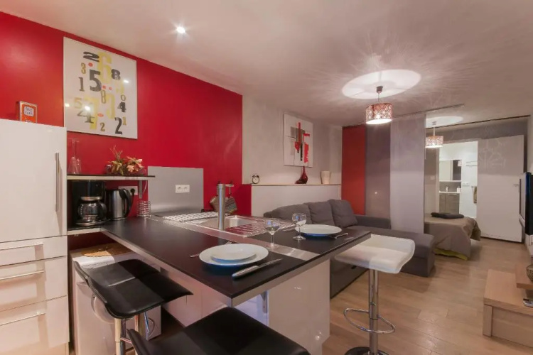 Colombet - Appartement Et Studio Lunaret