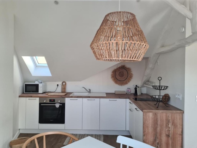 2 Bedrooms Apartment