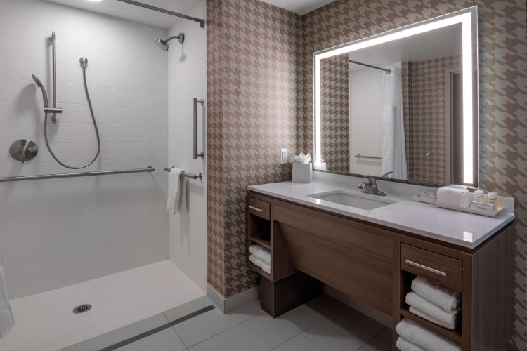 Double Suite