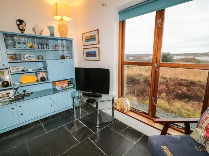 Lough Meela Lodge