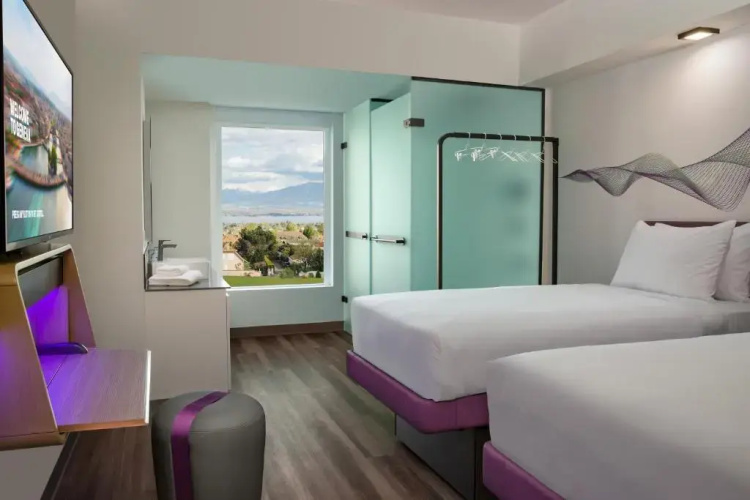 YOTEL Geneva Lake
