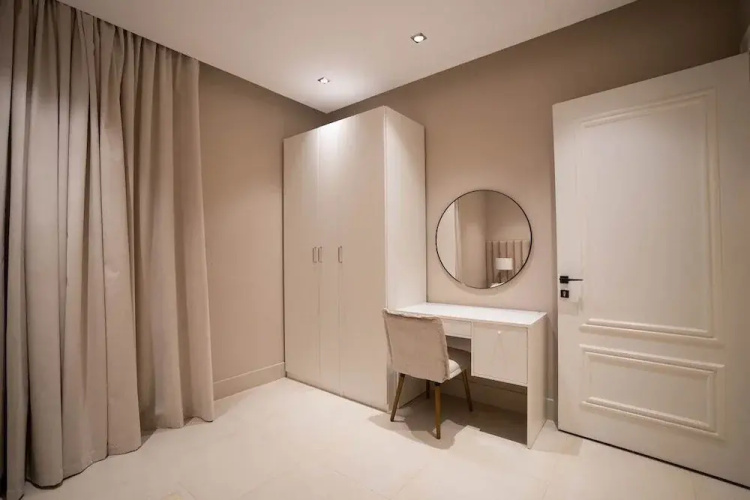 Trendy Apartment in Almalqa
