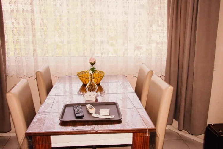 2 Bedrooms Luxury Apartment with balcony and with view