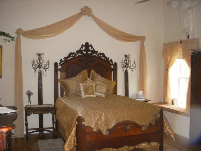 The Brownstone InnOver view