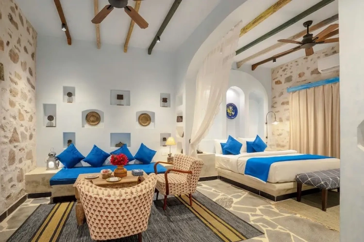 Luxury Double room with balcony and with mountain view