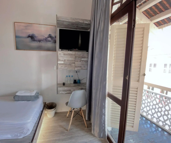 Hotel Calmo Chinatown