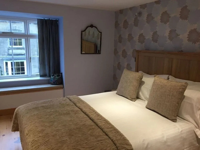 8 Owls B&B