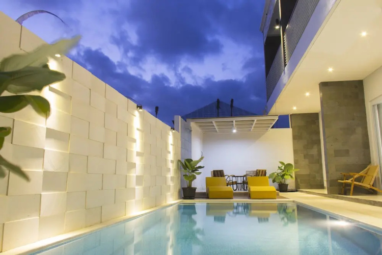 Kubu Kutus Villa