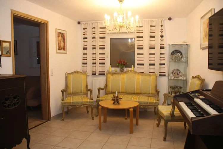 Standard Family room