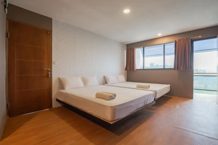 Standard Family room