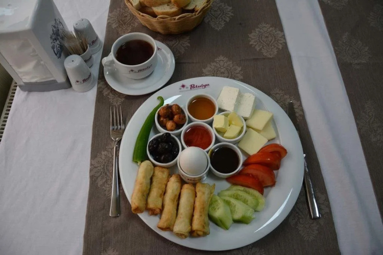 Patulya Otel