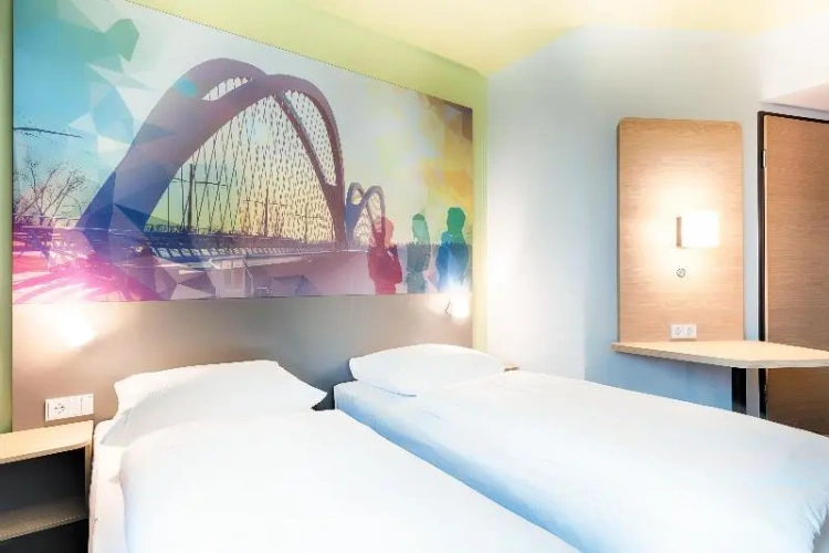 Economy Twin room