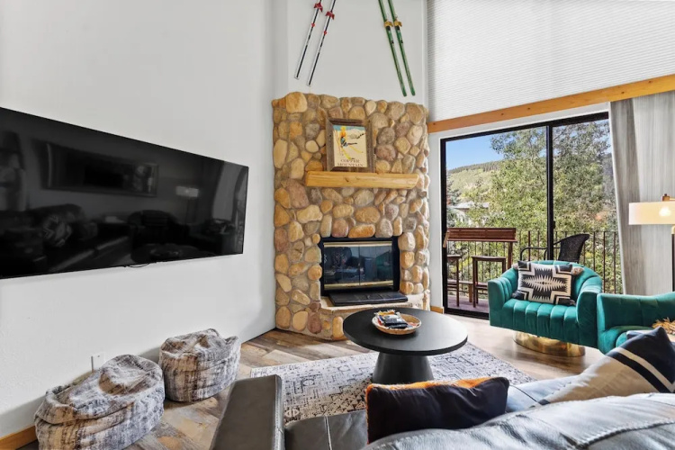 Summit House East #313