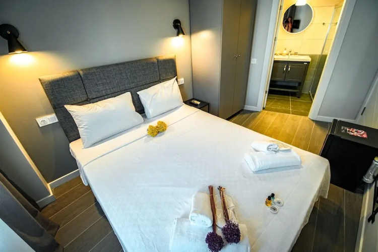 İrinikos Otel