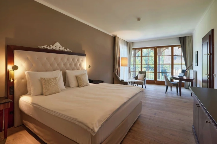 Double Junior Suite with balcony and with garden view