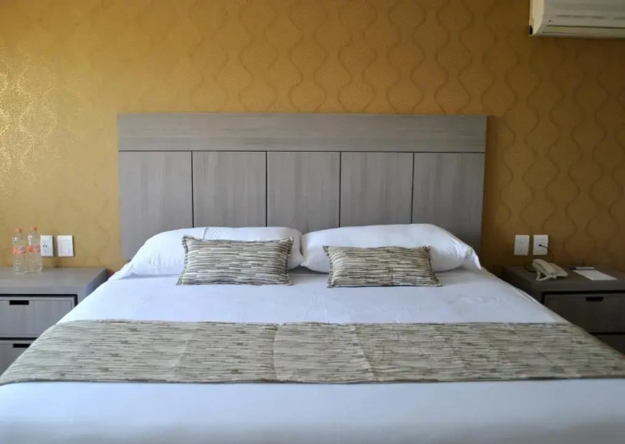 Standard Double room with lake view