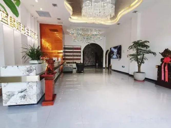 Blue Lin Hotel