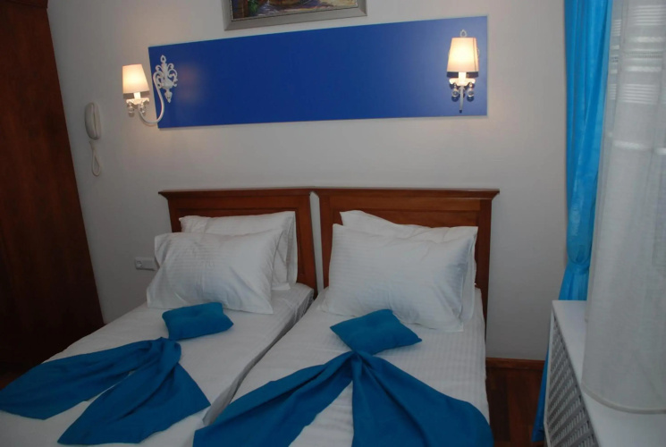Mavi Inci Park Otel
