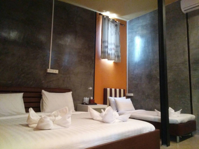 Riverpool Resort