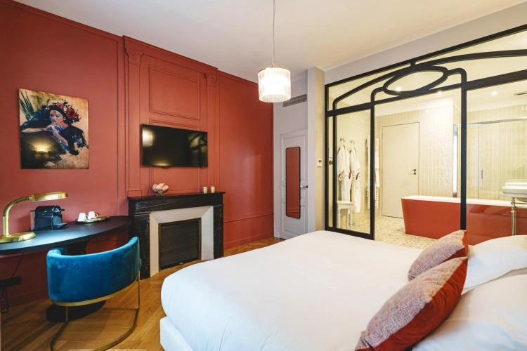 Guest rooms