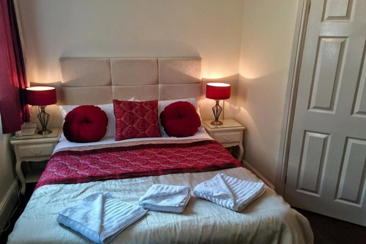 Acorn Guest House